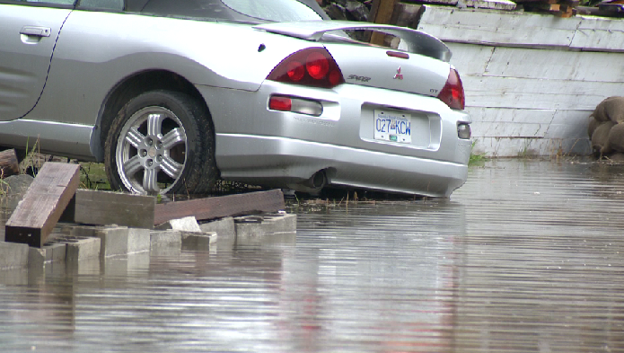 Flood-stricken Twin Lakes homeowners feel forgotten by government - image