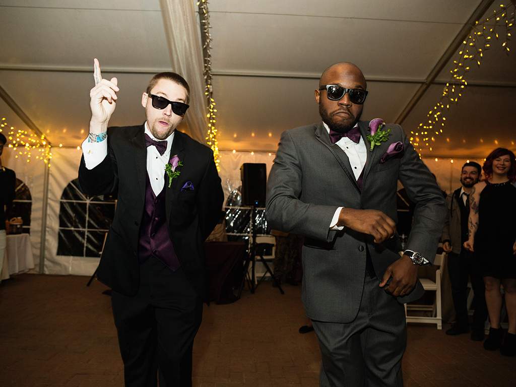wedding guest etiquette