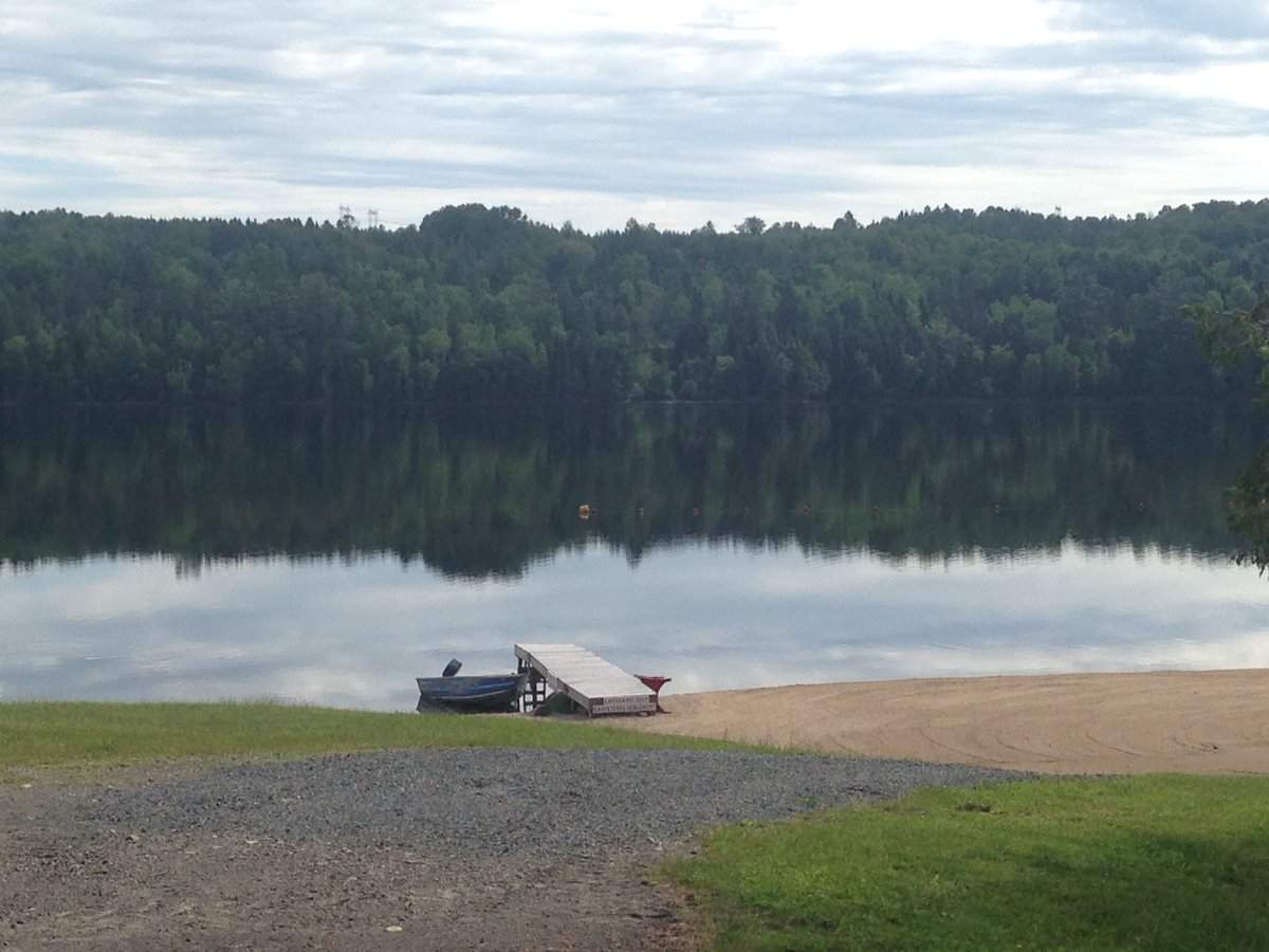 Mactaquac beach 'No-swimming' advisories were lifted Monday.