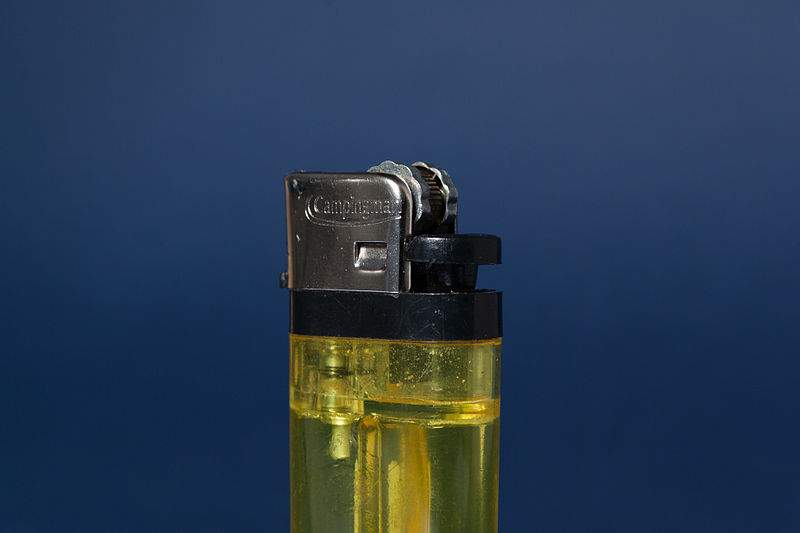 Disposable lighters, such as a non-refillable Bic are allowed on carry-on.