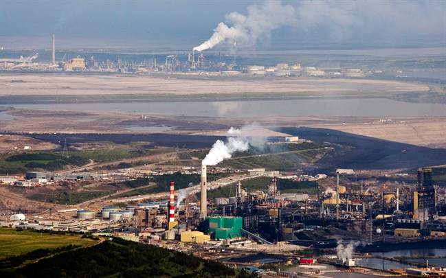The Canadian Association of Petroleum Producers says it expects crude oil production to hit 5.12 million barrels per day by 2030, an increase of 33 per cent from current levels.