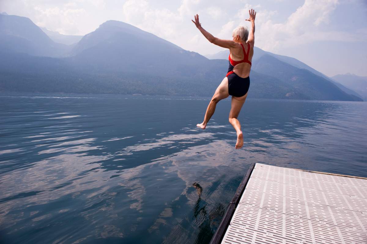 Canadians live almost three years longer than Americans.