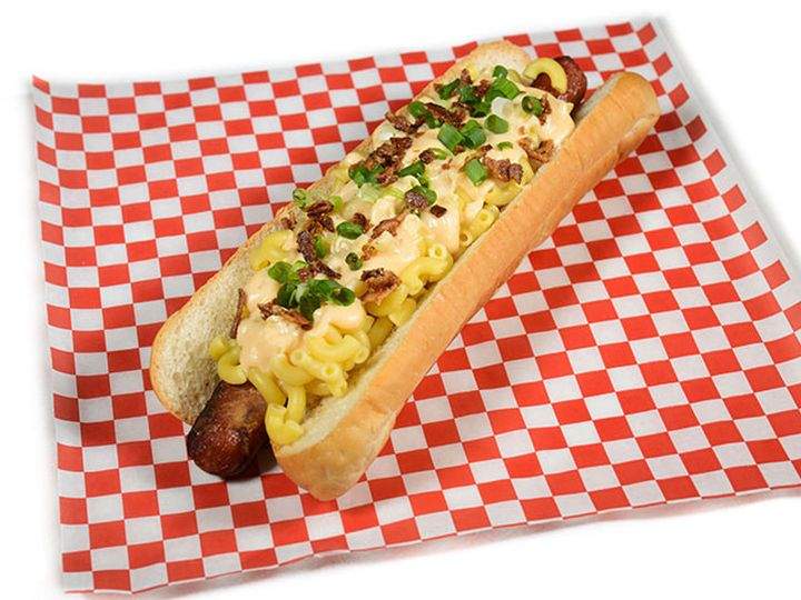 Bacon mac n\’ cheese dog on the 2017 K-Days menu.