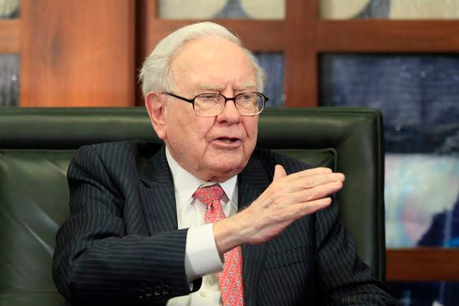 Shareholders of troubled Canadian mortgage lender Home Capital turned down a second investment in the company by Warren Buffett. Buffett made an initial investment of $153 million in Home Capital in June.
