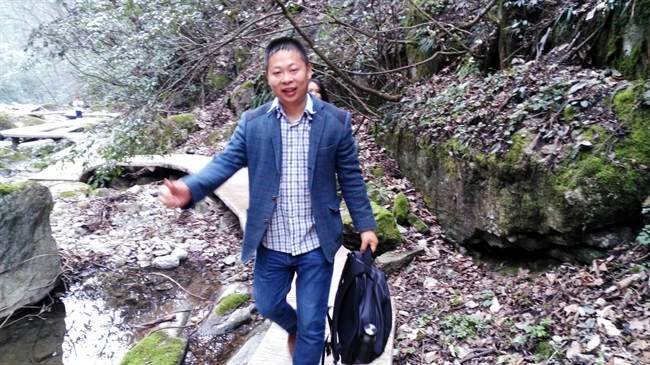 The State Department called June 5, 2017, for the immediate release of three labor activists, including Li, who investigated a Chinese company that produced Ivanka Trump shoes in China. The Associated Press reported that the men were arrested or went missing last week.