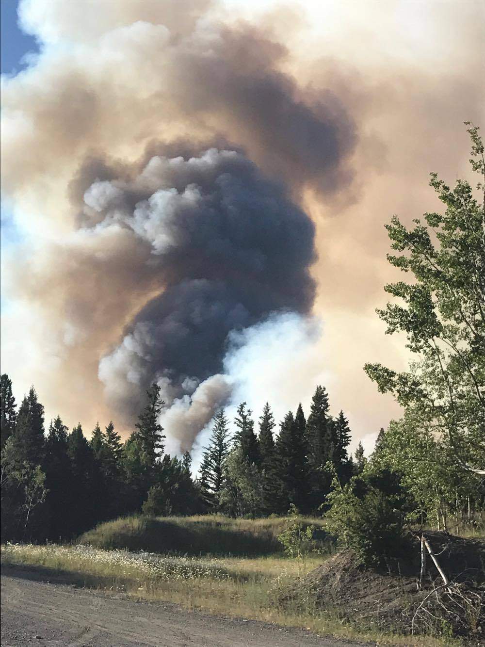 Fire burning near 100 Mile House. Courtesy: Janice Sapp