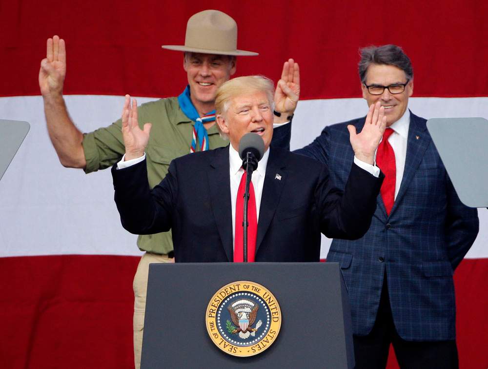 U.S. president Donald Trump speaks at the  2017 National Boy Scout Jamboree in Glen Jean,W. Va.,  July 24, 2017. 