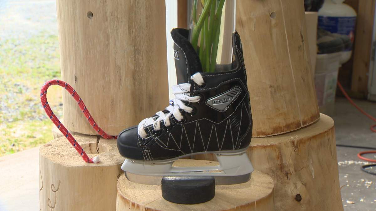 Caelyn Parker made this “blade vase” by using a hockey skate and an old puck.