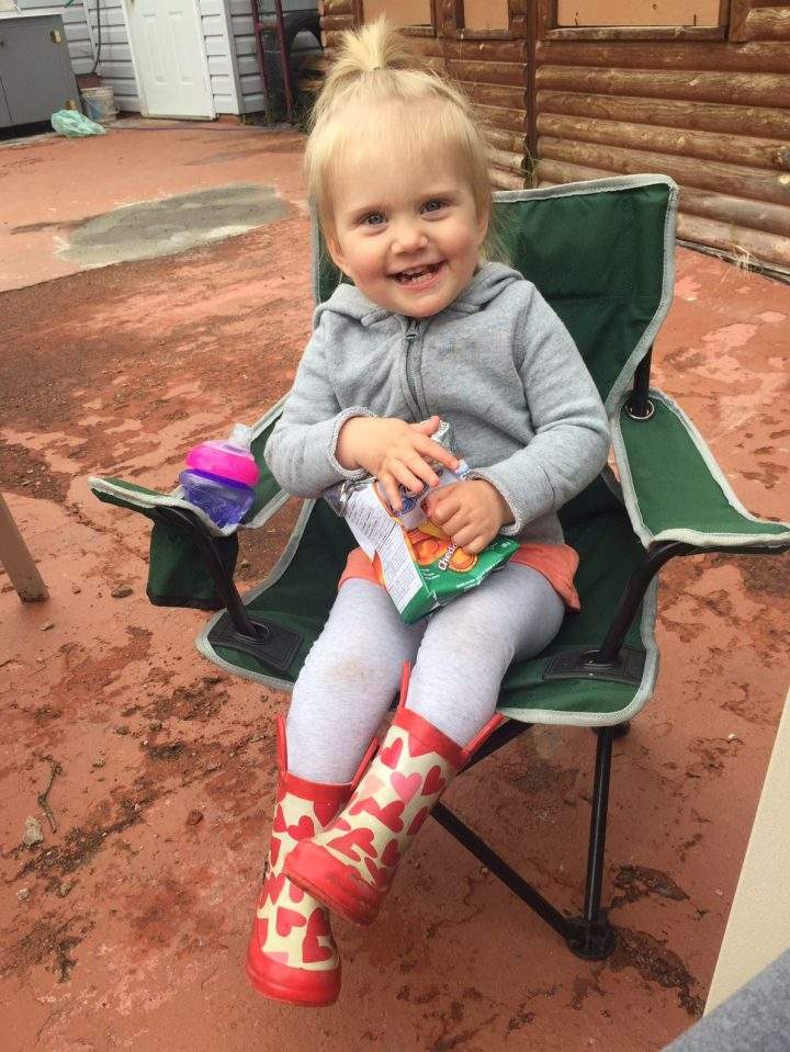Alberta mom warns parents about ibuprofen after daughter rushed to ER with ulcers - image