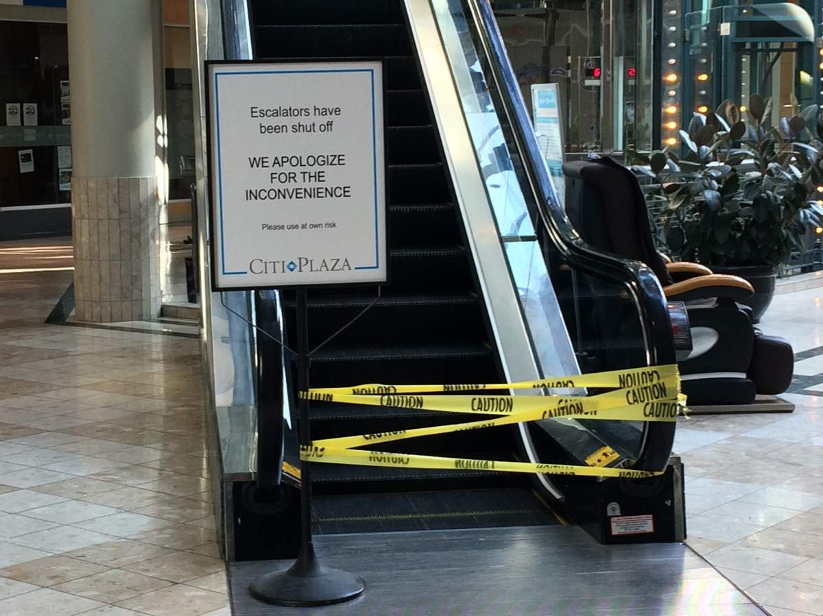 Girl, 4, in hospital after falling four storeys at Citi Plaza - image