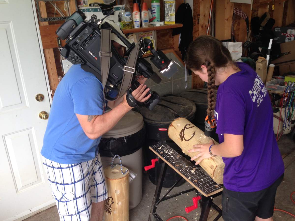 Caelyn Parker is working to raise money to play hockey.