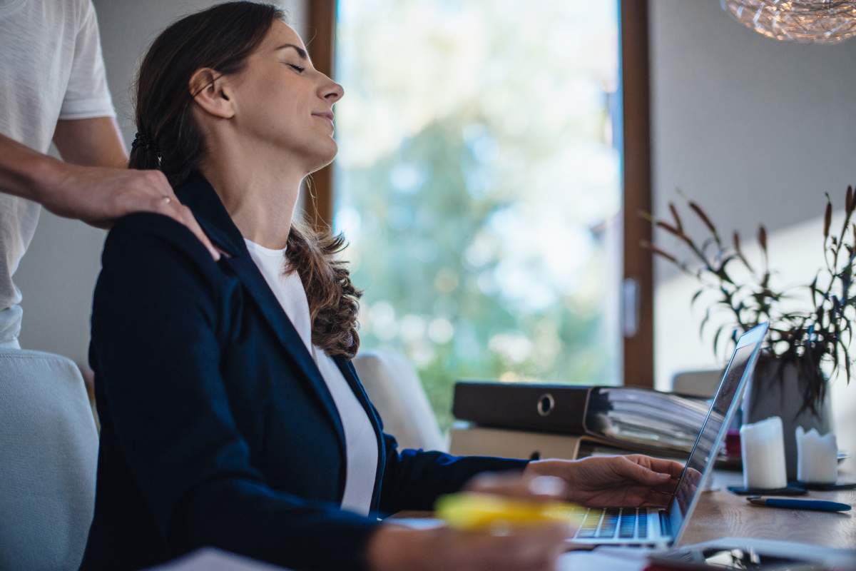 Google is known to offer some pretty amazing employee perks and benefits, which include in-house massages.