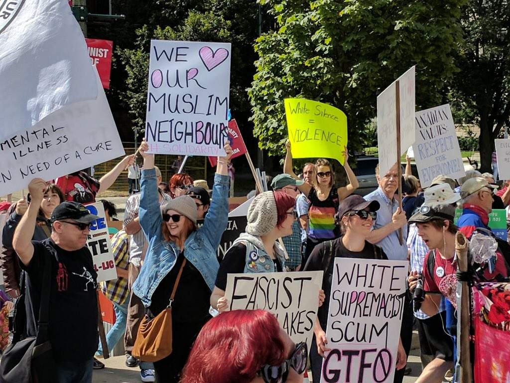 Counter-protesters outnumbered PEGIDA members by about ten to one at a rally at London City Hall on Aug. 26, 2017.