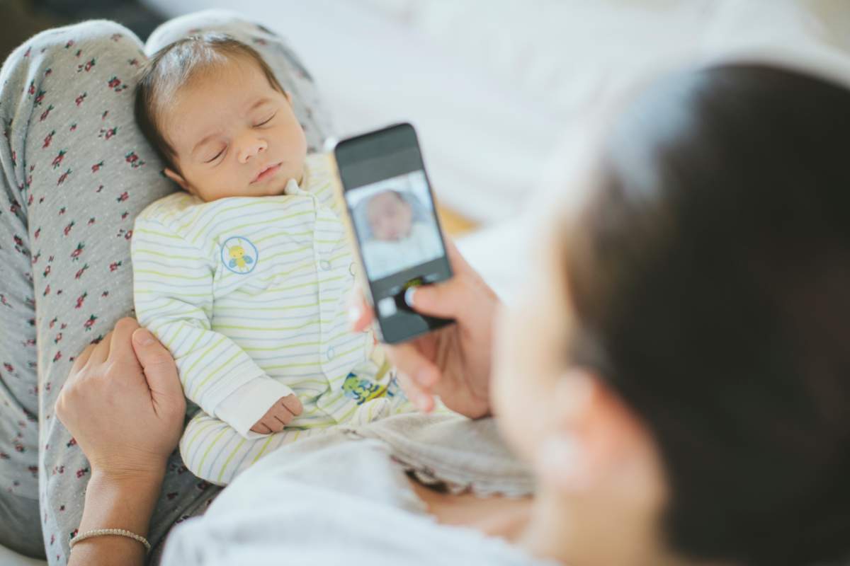 newborn unplugging