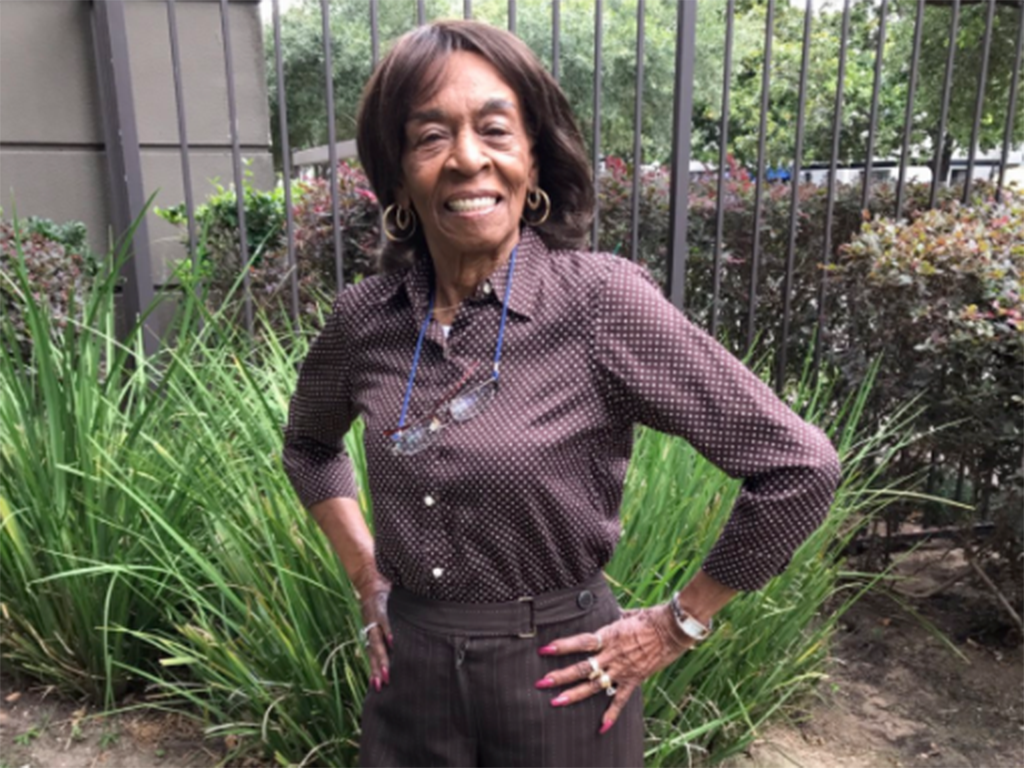 This fit and stylish 100-year-old is inspiring people across the cyber universe. 