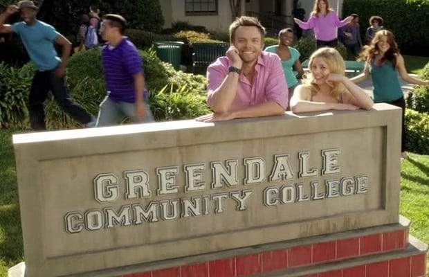 Forget real school, here are 15 fictional schools that we’d want to go to - image