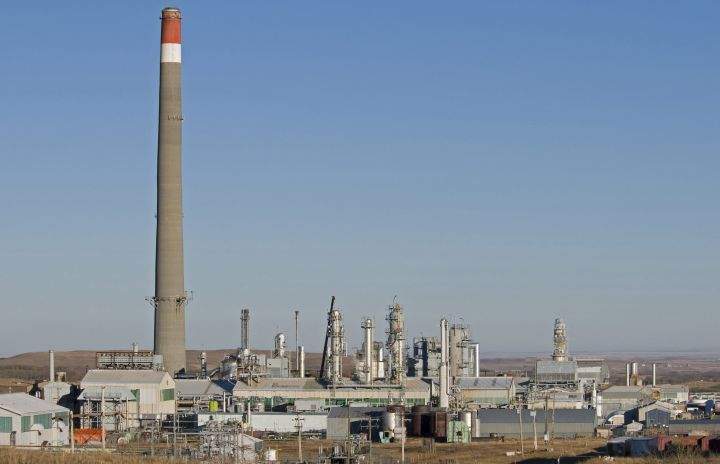 Shell sour natural gas processing plant which produces methane, propane, butane, ethane, condensate and sulphur plant in Alberta.