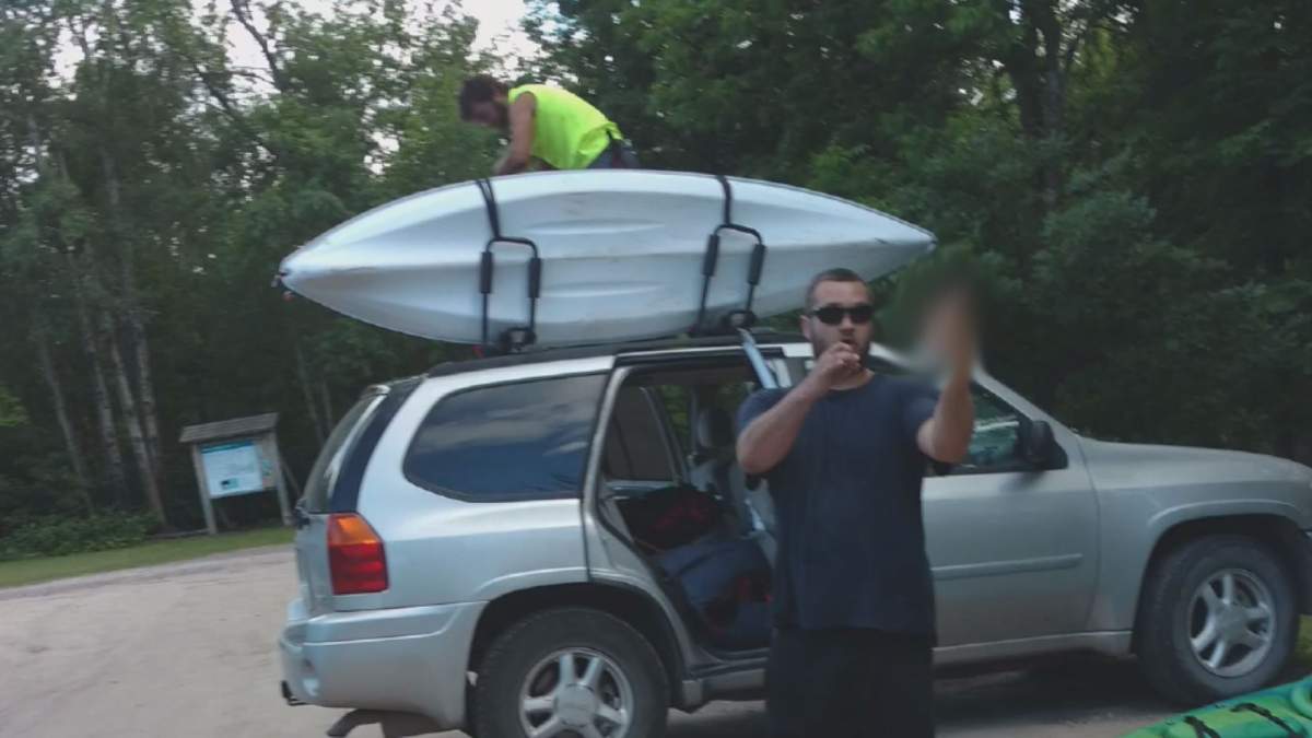 Man seen in video shouting at Kaniz Fatima after Canada Day in Manitoba.