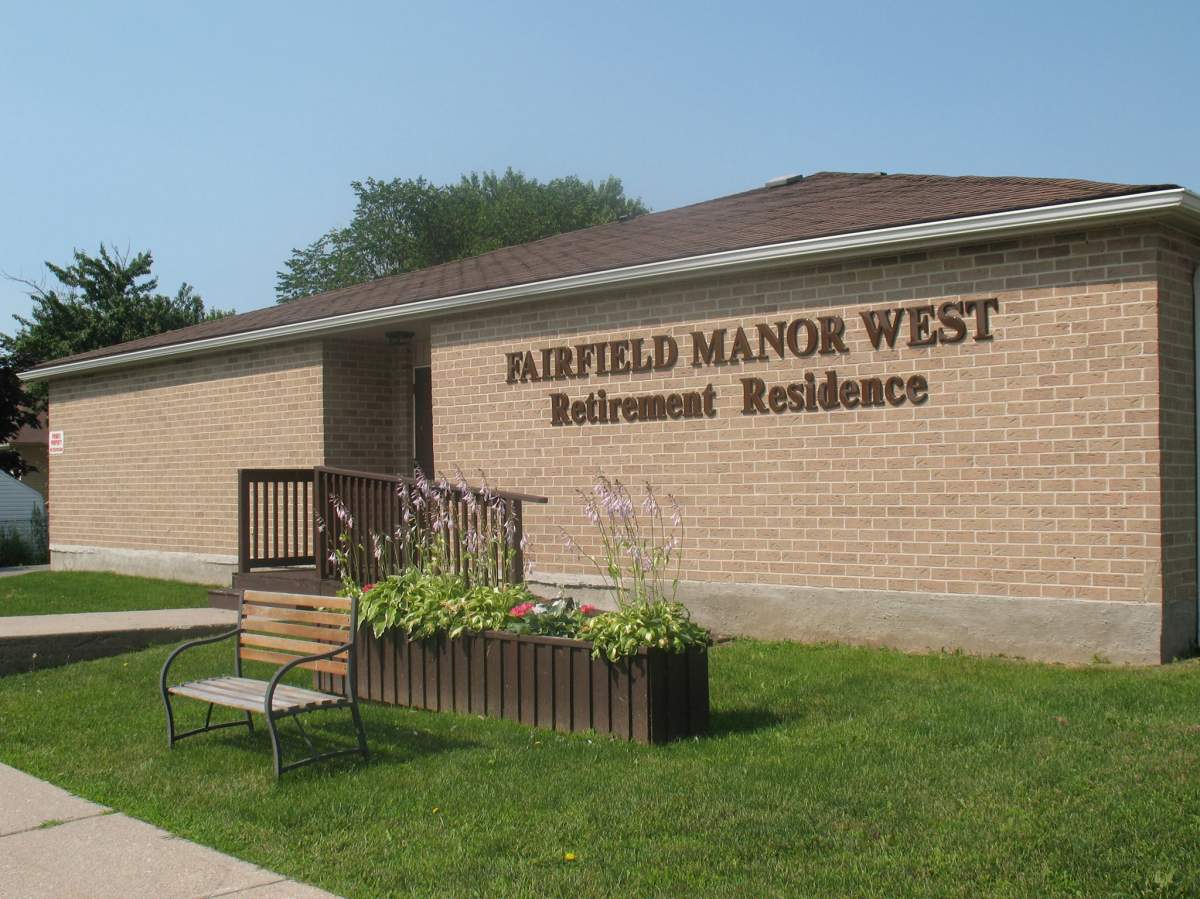 Fairfield Manor West Retirement Residence Classic Car and Bike Show - image
