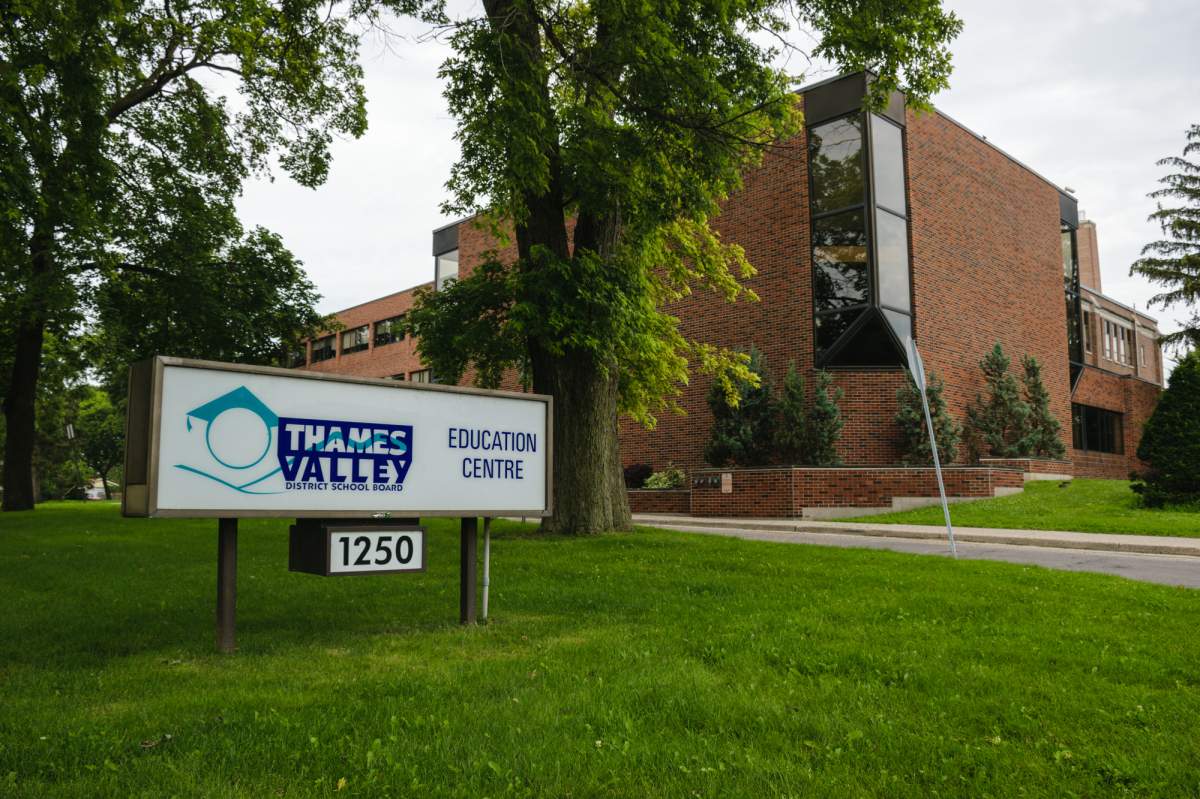 TVDSB EDUCATION CENTRE THAMES VALLEY