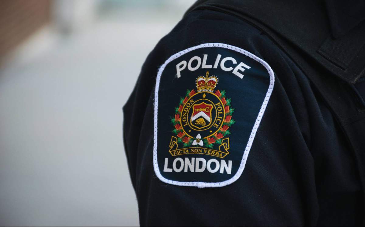 london police badge patch file