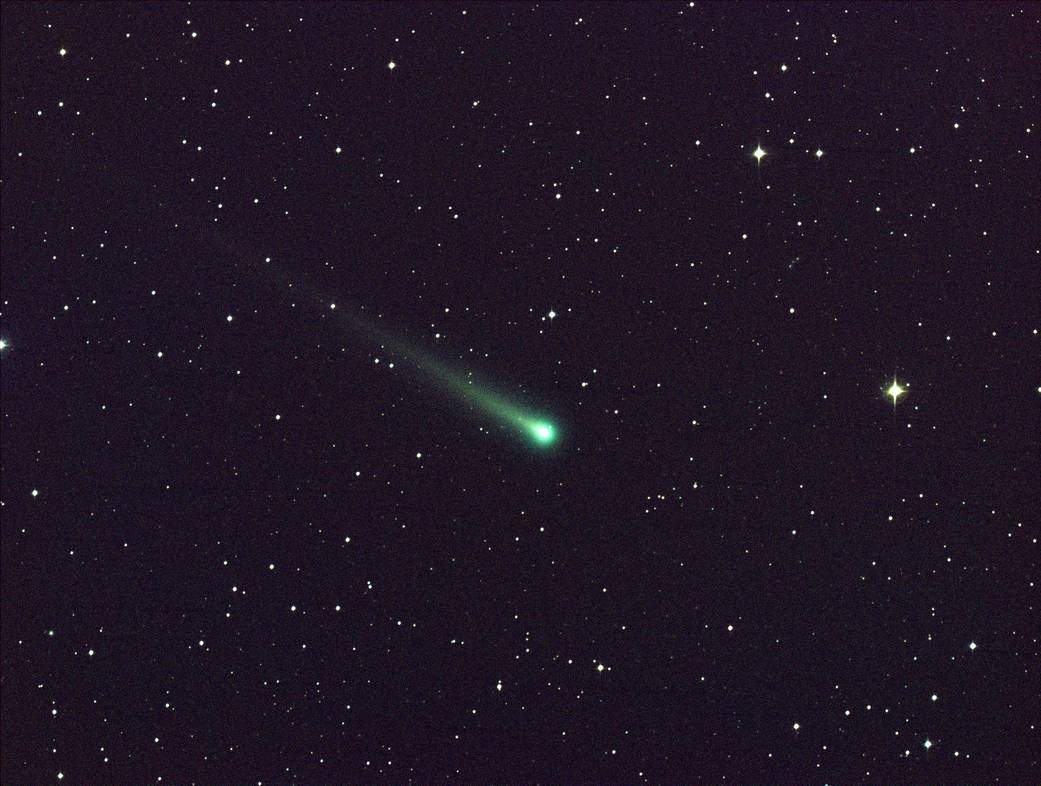 The comet ISON passing through the Virgo constellation.