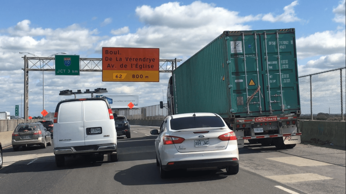 De La Vérendrye exit on Friday, Sept. 1, 2017.