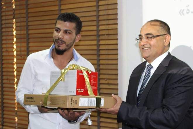Ezz Alnatour is a JHR-trained journalist
