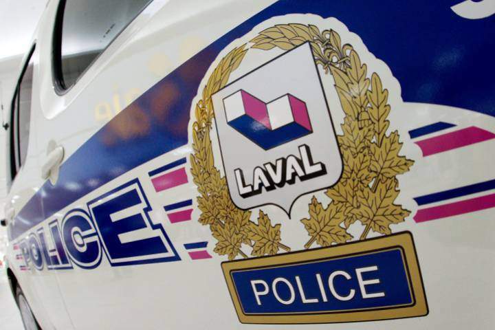 Two cars caught fire in a driveway of a residence in Laval, Monday, September 25, 2017.