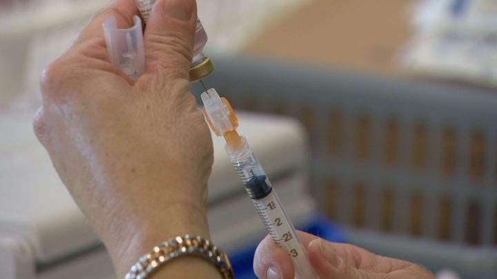 Flu shots now available in Saskatoon but not the nasal spray - image