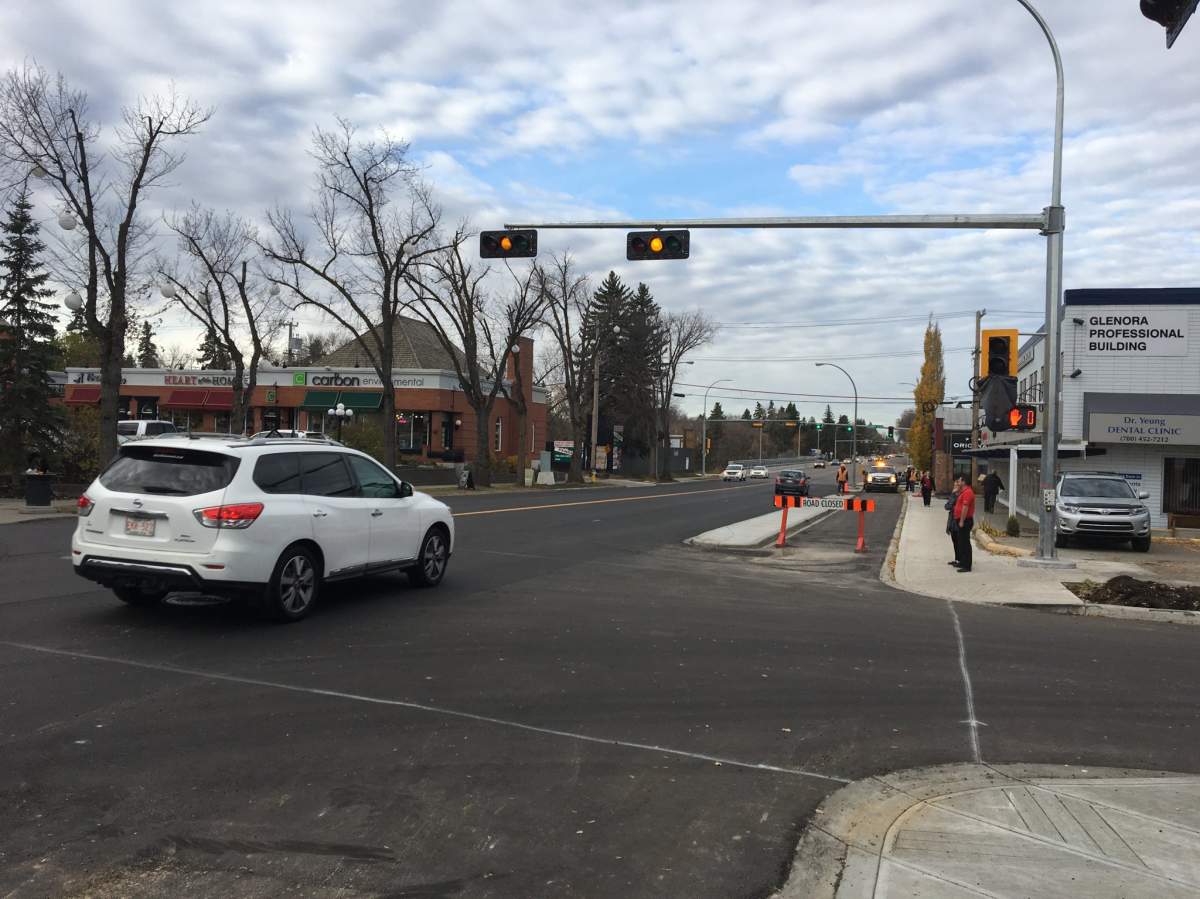 Bike lane construction on 102 Avenue, near 124 Street in Edmonton’s High Street area. October 24, 2017.