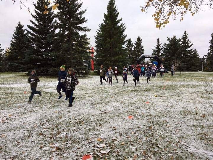 Runners take off for the 3 km run in Gold Bar Park on Sunday, Oct. 8.