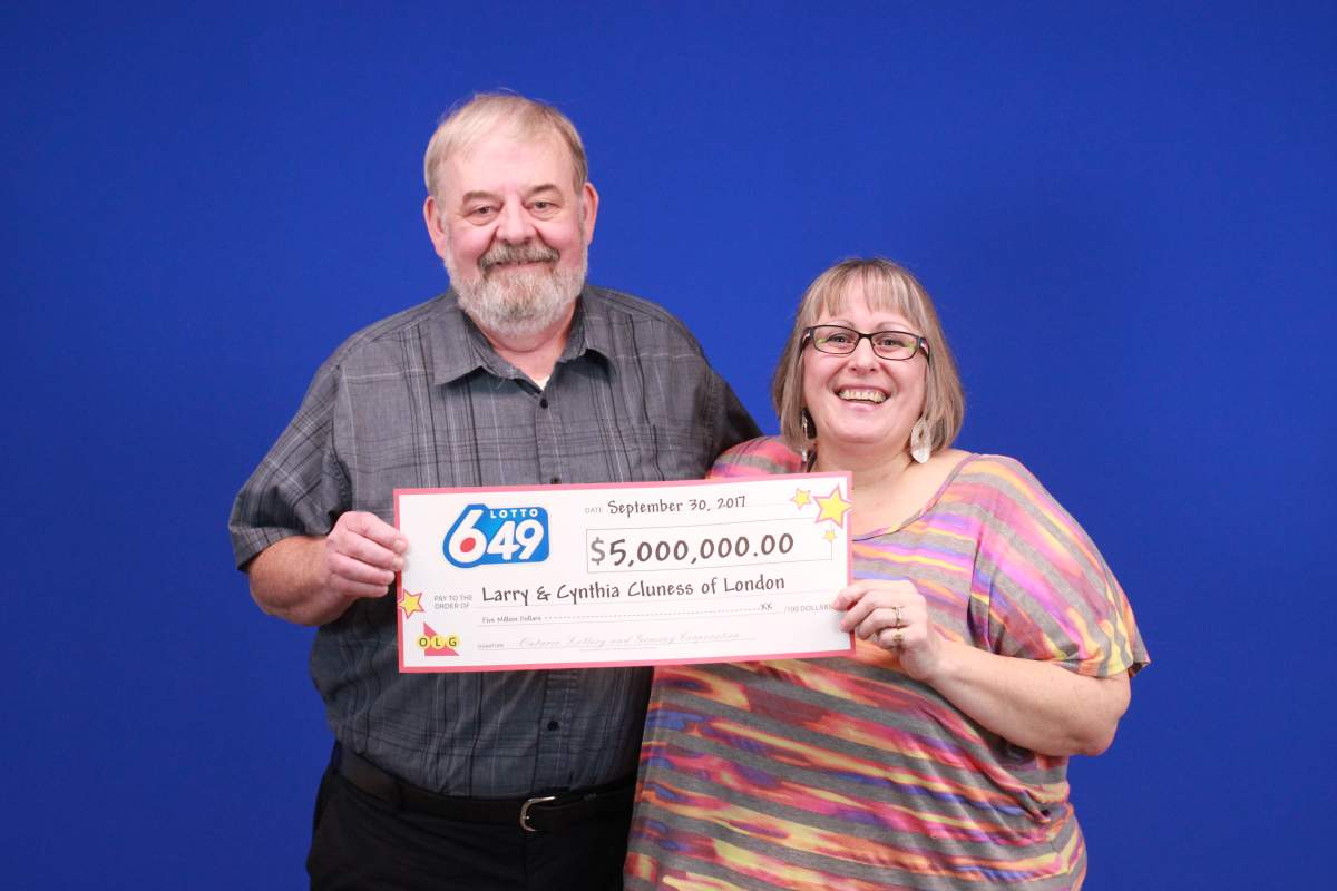 Larry and Cynthia Cluness of London won $5 million in the Sept. 23, 2017 LOTTO 6/49 jackpot.