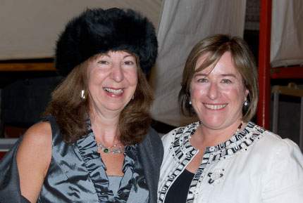 (LEFT) 2011-2012 Canadian Superior Court Judges Association President Madam Justice Mary Moreau with Past-President Madam Justice Lynne.