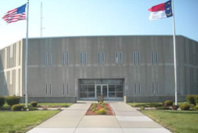 Two prison employees killed during attempted escape, prison on lockdown - image