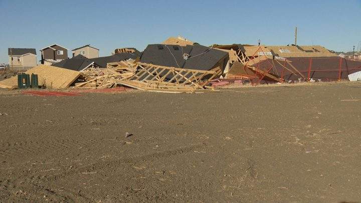 Wind caused havoc in Regina on Tuesday night after a wind storm hit southern Saskatchewan.