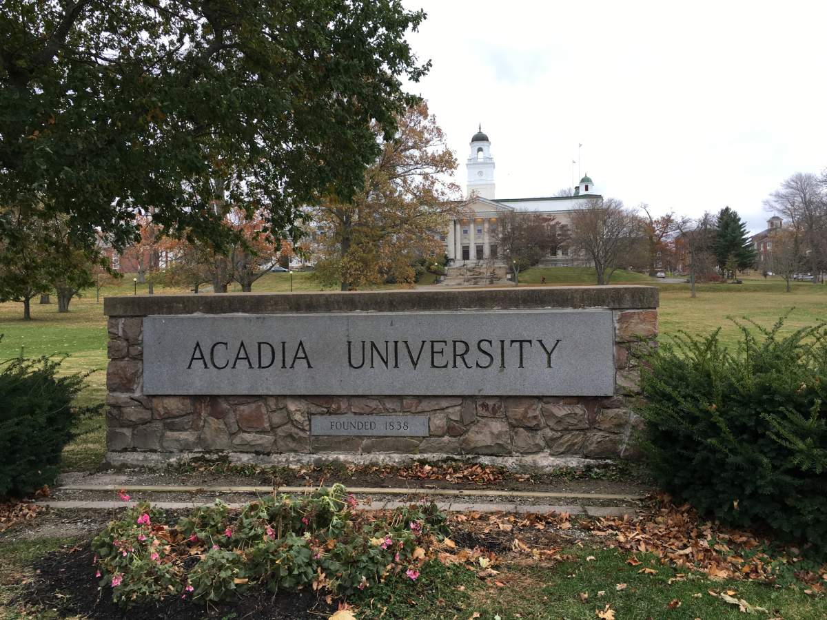 A small Nova Scotia town that has struggled to tame its sometimes rowdy population of university students is considering advice from an unlikely source.