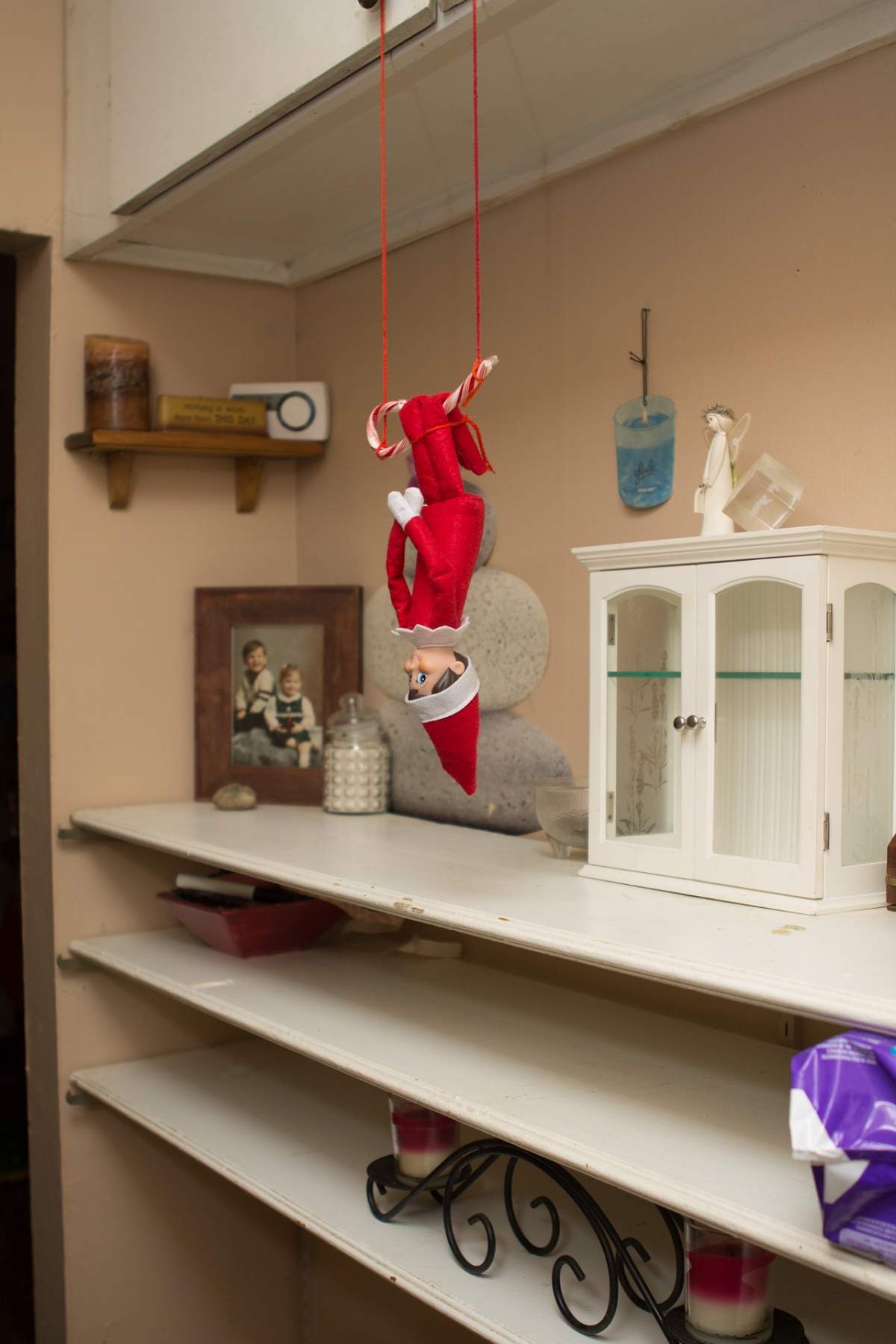 Elf on the shelf: Don’t rely on a doll to teach children good behaviour, experts say - image