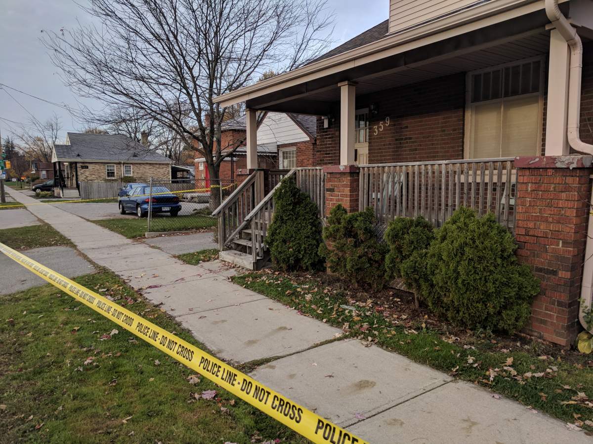 London Police investigate late night shooting on Springbank Drive - image