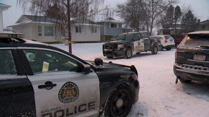 Police on scene at a suspicious death in Pineridge, Nov. 3, 2017.