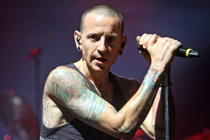 Celebrities we lost in 2017 - image