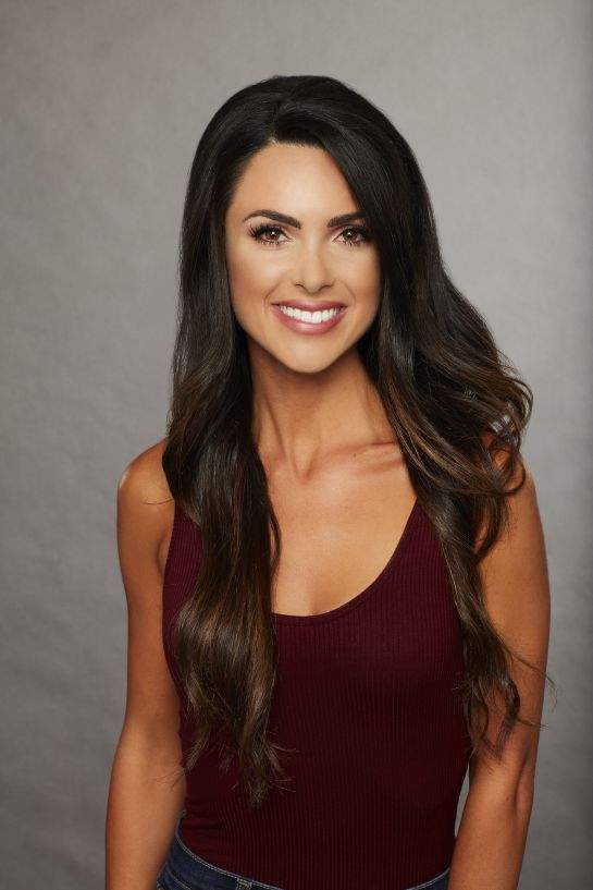 Occupation: A sports reporterHometown: Portland, Oregon