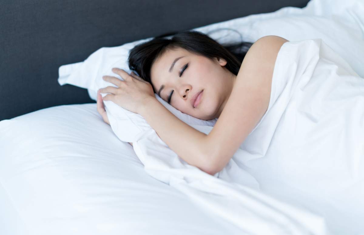 If you want to live a healthier lifestyle in 2018, getting enough sleep is the best way to start.