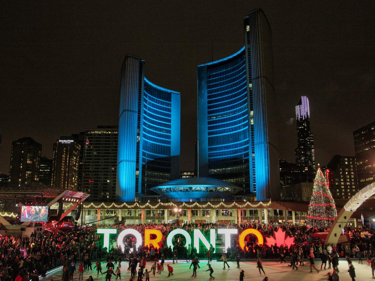 5 truly Canadian ways to celebrate the New Year - image
