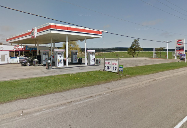 Three teen girls have pleaded guilty in the stabbing death of a Mississauga man
who walked into a Stoney Creek Mountain gas station earlier this year, covered in blood. 