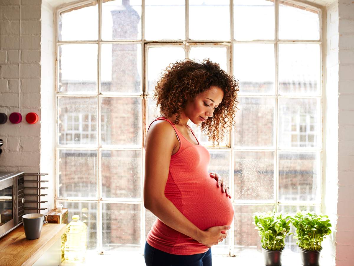 It's not usual for women to experience allergies after giving birth, although there isn't a lot of medical evidence to explain them. 