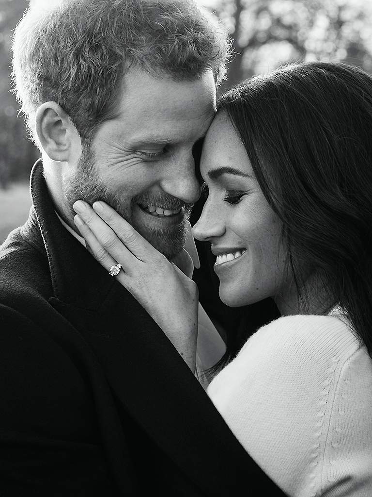 Prince Harry, Meghan Markle post official engagement photos - image