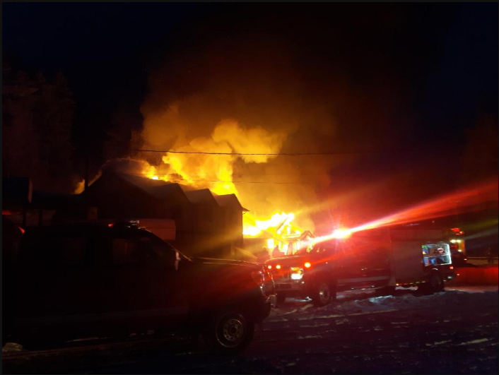 Copper Island Inn and Pub in Scotch Creek goes up in flames - image
