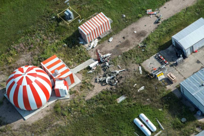 Aerial photograph of the Cold Lake Airshow accident site, located near the precision approach radar facility.