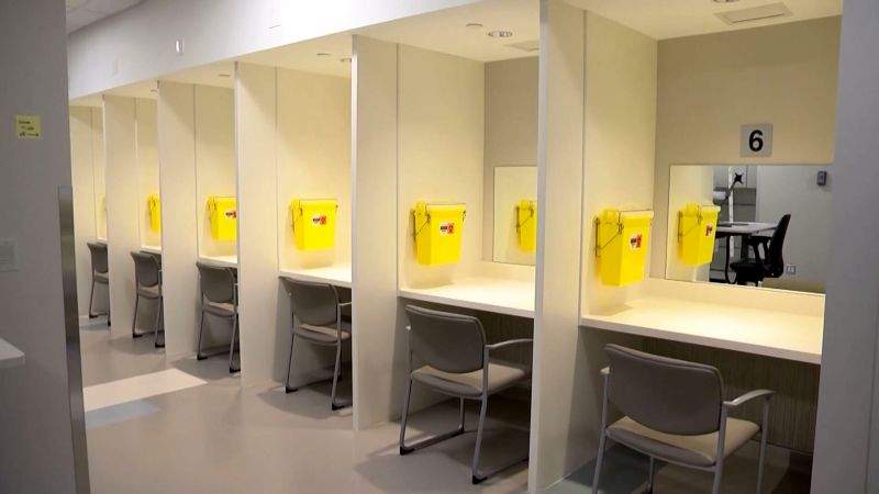 A look inside the supervised consumption site at Calgary’s Sheldon M. Chumir Health Centre.